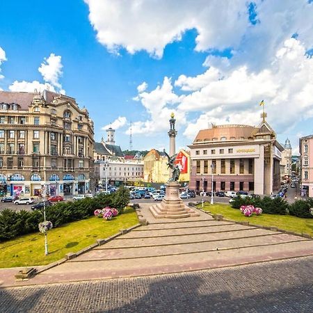 Апартаменти З Балконом На Центр Львова Lviv Exterior foto